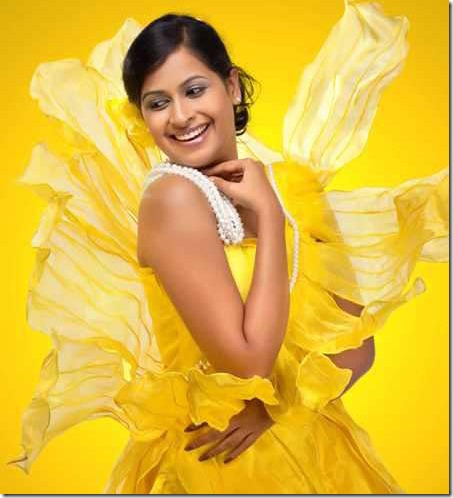 sadhika_venugopal_latest_photoshoot_stills