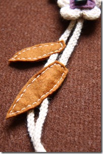 collana lana e feltro 1-5