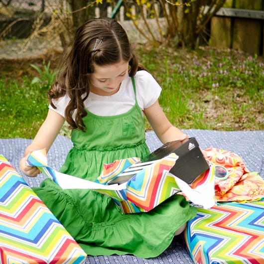 [Opening%2520Presents-8%255B4%255D.jpg]