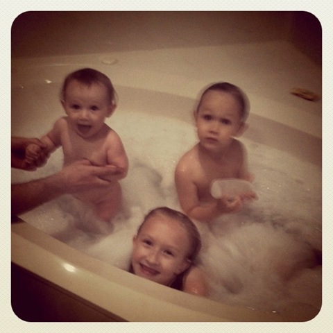 [bath%255B3%255D.jpg]