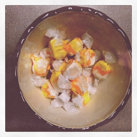 [candycorn3%255B3%255D.jpg]