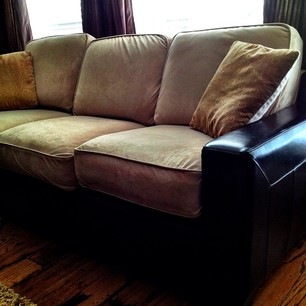 [couch%255B2%255D.jpg]