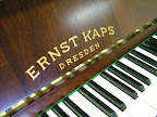Ernst Kaps Upright