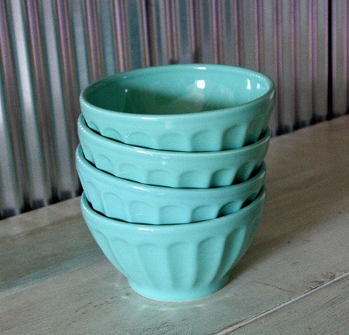 [anthropologie%2520aqua%2520bowls%255B5%255D.jpg]