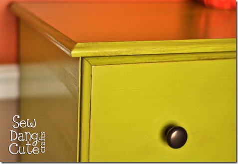 Even-closer-dresser