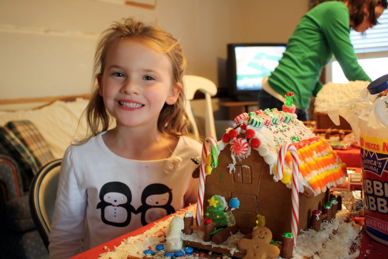 [Gingerbread%2520Party%25202011%2520032%255B4%255D.jpg]