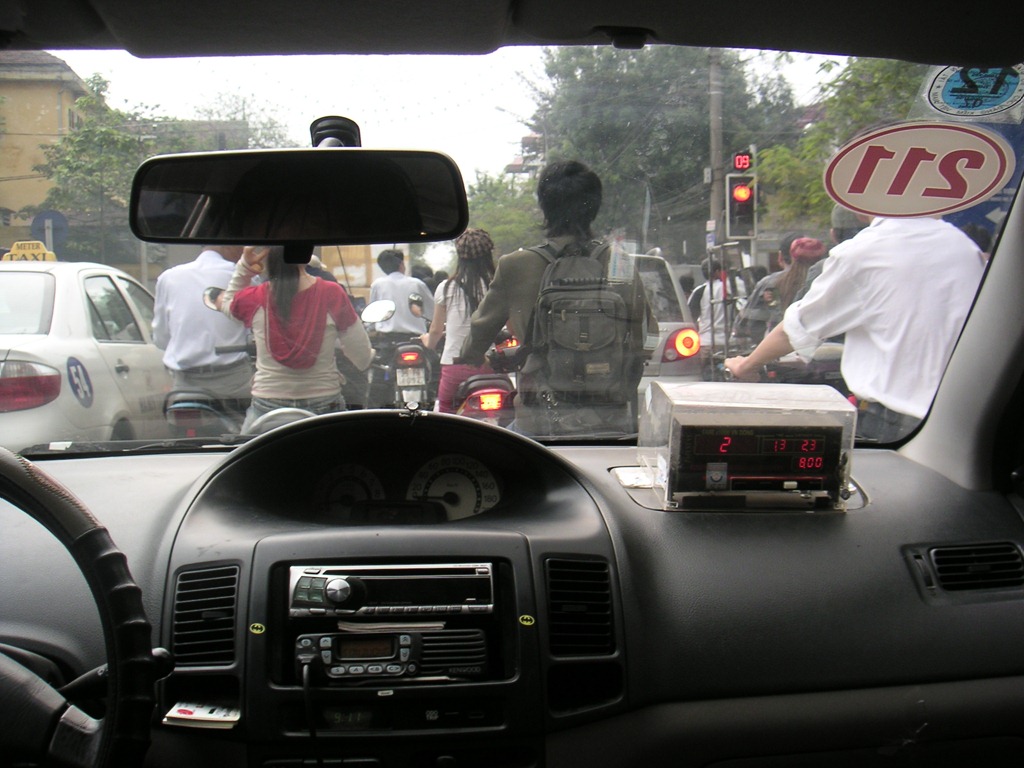 [Traffic%25201.jpg]
