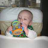 Trying the sippy cup 11-21-11 (2).JPG