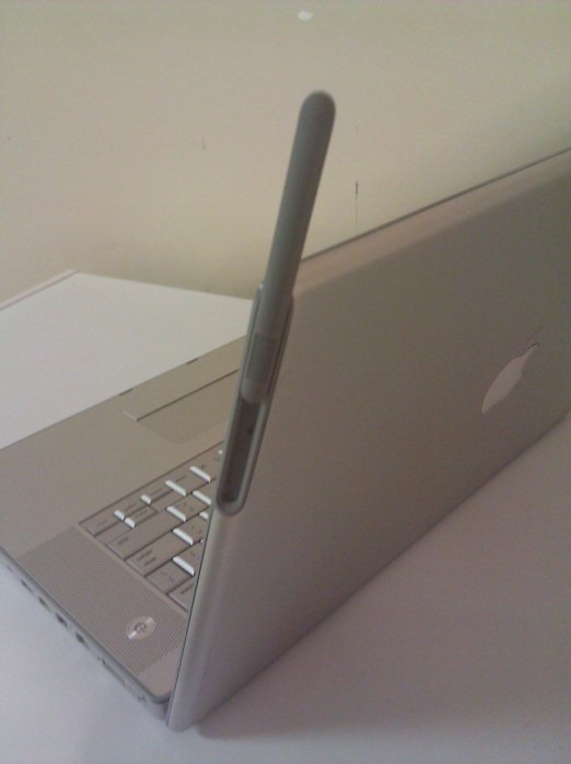 [macbook-3G-014.jpg]