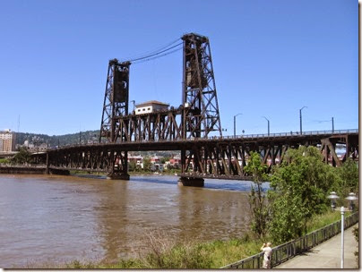 IMG_3242 Steel Bridge in Portland, Oregon on June 5, 2010