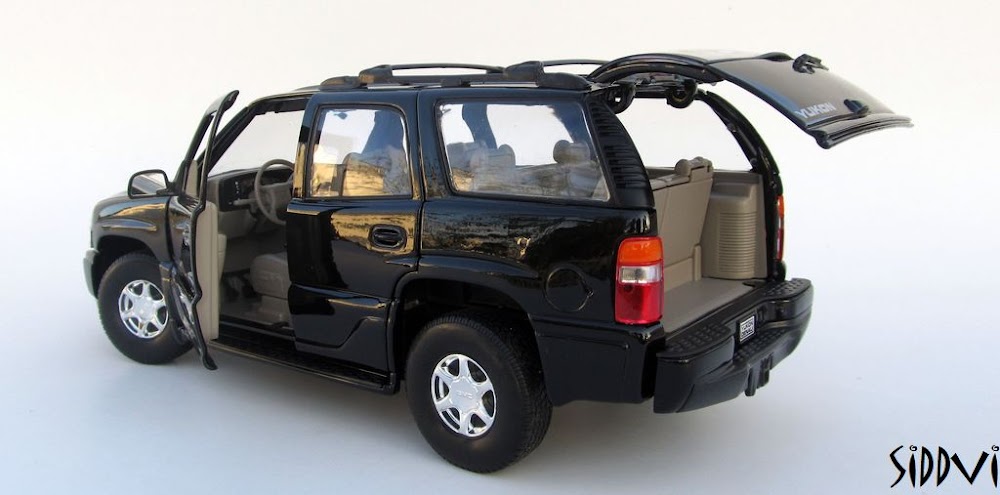 gmc yukon diecast