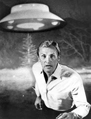 The_Invaders_Roy_Thinnes_1966