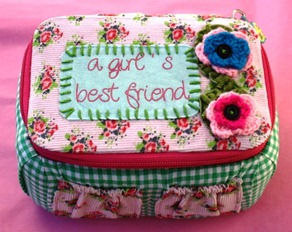 Girls Best Friend Box grün (3)