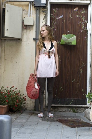 [39732_147495268594857_4498281_n4.jpg]