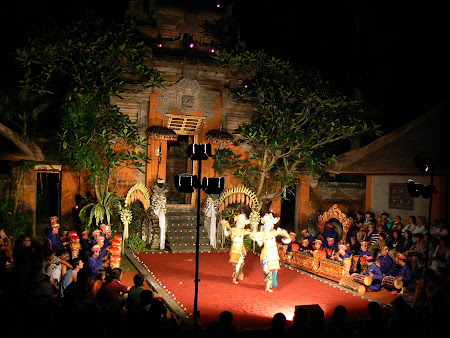 Bali photos: Balinese dance 