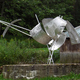 Silo 8 ft x 12 ft aluminum 2009.jpg