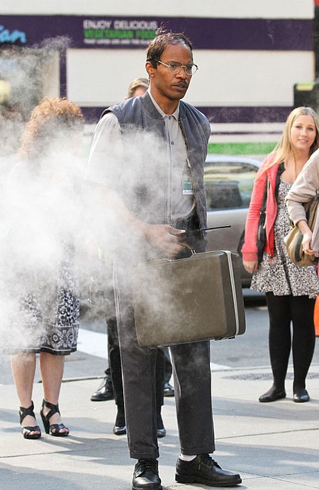 A Closer Look at Jamie Foxx as Max Dillon on The Amazing Spider-Man 2 Set 09 A Closer Look at Jamie Foxx as Max Dillon on The Amazing Spider-Man 2 Set 09