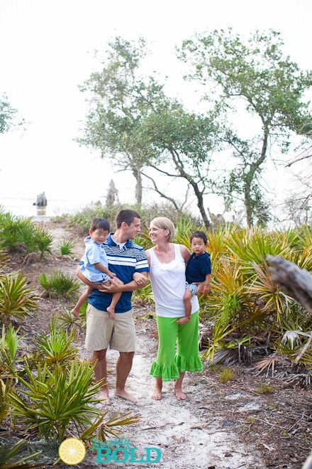 [Family%2520Beach%2520Portraits%2520by%2520Freshly%2520Bold-0001%255B4%255D.jpg]