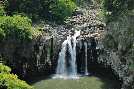 鮎返の滝