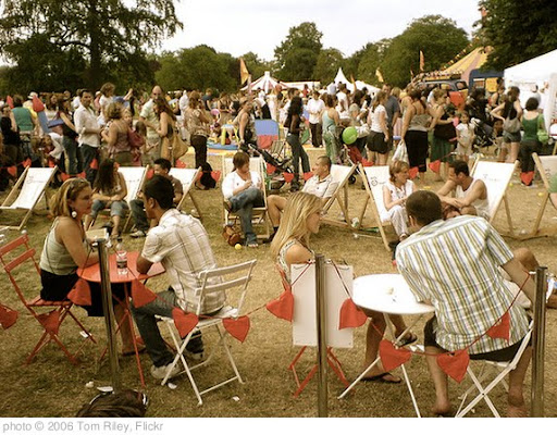 'speed dating' photo (c) 2006, Tom Riley - license: http://creativecommons.org/licenses/by-sa/2.0/