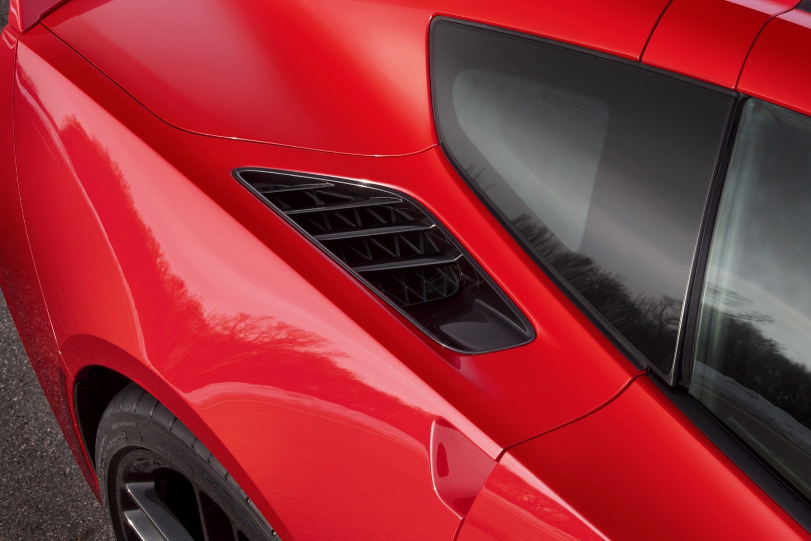 [2014-Corvette-C7-31%255B6%255D.jpg]