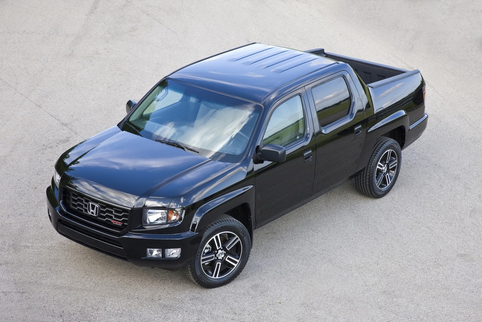 [14_2014_Ridgeline_Sport%255B2%255D.jpg]