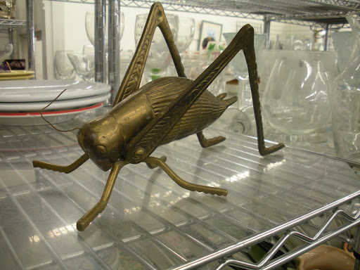 This is such a great conversation piece. It would be perfect on a mantelpiece, or even to dress up your office desk.