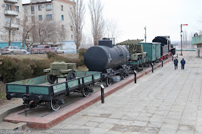 Памятник железнодорожникам 'Воинский эшелон'