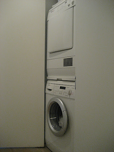 I would like to unstack the washer and dryer.