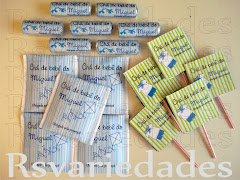 1-Sachê de chá
    : R$2,00 unid (min.30 unids).
    : Cento= R$180,00.
    : Sabores camomila, erva-cidreira ou chá preto.
    : Pode-se optar na escolha de mais de um sabor (min. 20 unids por sabor).
    : Personalização feita através de etiqueta personalizada e não por impressão na embalagem. O sachê já vem com o saquinho dentro.
    : Criamos uma etiqueta personalizada que colamos por cima de um sachê comum que encontramos no supermercado do tipo que já vem lacradinho na lateral. 
    : Assim o conteúdo fica preservado. 
    
    2- Balinha
    : R$1,20 unid (min. 40 unids). 
    : Cento: R$110,00.
    : Pedidos em múltiplos de 20 (40, 60, 80, 100, etc.).
    : Utilizamos a balinha Mini-mentos 5 unids.
    
    3- Pirulito com cartão de agradecimento
    : R$1,00 unid (min. 50 unids).
    : Cento=R$90,00. 
    : O Cartão é somente na parte da frente, ele não dá a volta no pirulito.