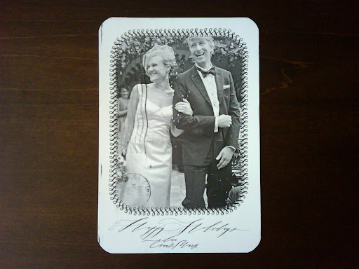 Evan and Mark used one of their favorite photos (and Betsy Dunlaps calligraphy) for the holiday cards they sent out a few months later. Evan and Mark used one of their favorite photos (and Betsy Dunlaps calligraphy) for the holiday cards they sent out a few months later.