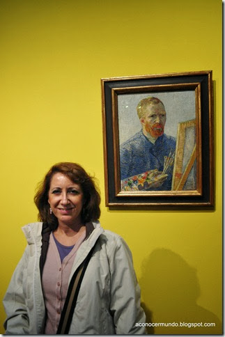 Amsterdam. Museo de Van Gogh. Autorretrato como pintor de 1988 - DSC_0007