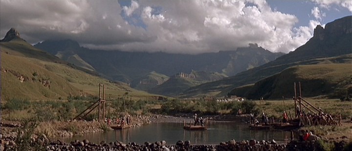 [Zulu-Bridge-Building2.jpg]