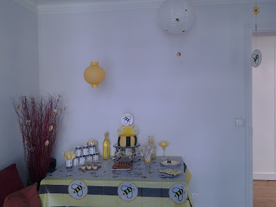 Sweet table Bumblebee party : anniversaire Thème abeille