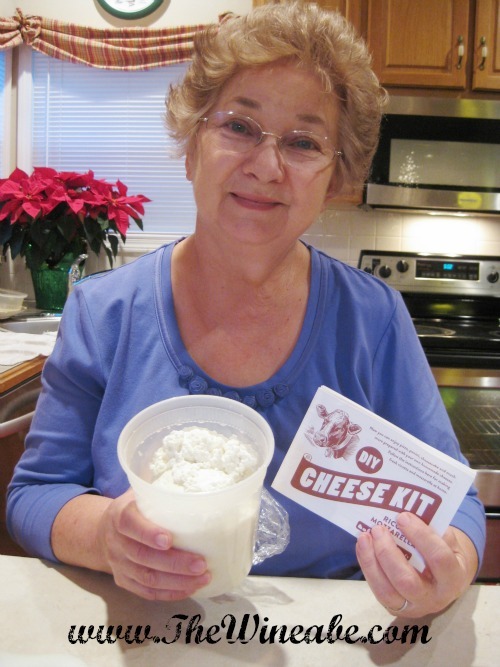 [Mama_Winemaker_Making_Cheese%255B5%255D.jpg]