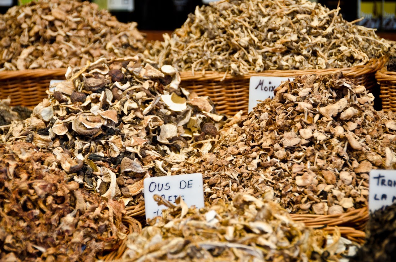 Dried mushrooms