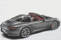 2015-Porsche-911-Targa-1