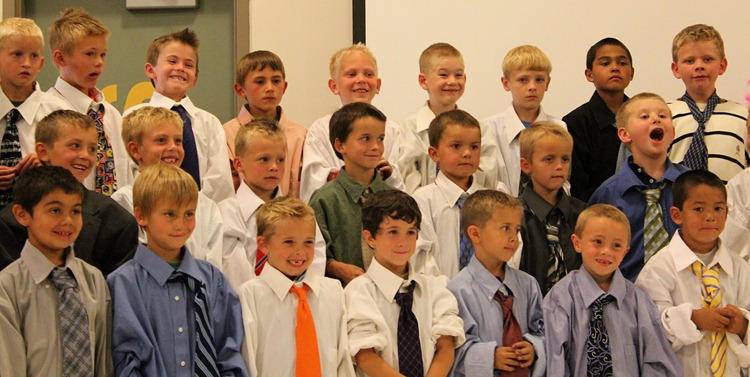 [a%2520singing%2520e%255B4%255D.jpg]