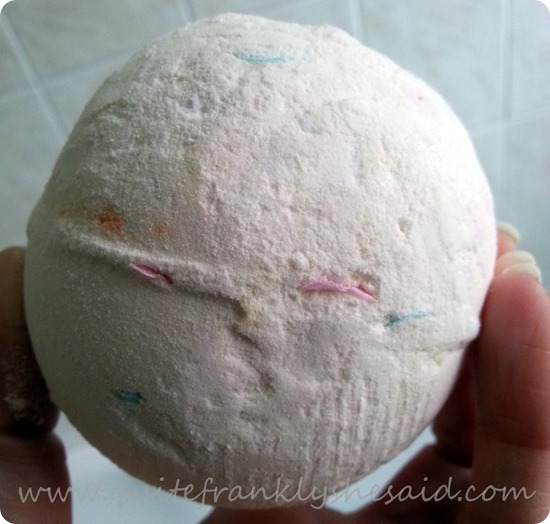 Lush Dragons Eggs Bath Bomb Ballistic Review