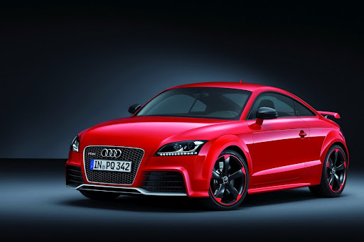 2013-Audi-TT-RS-Plus-08.jpg