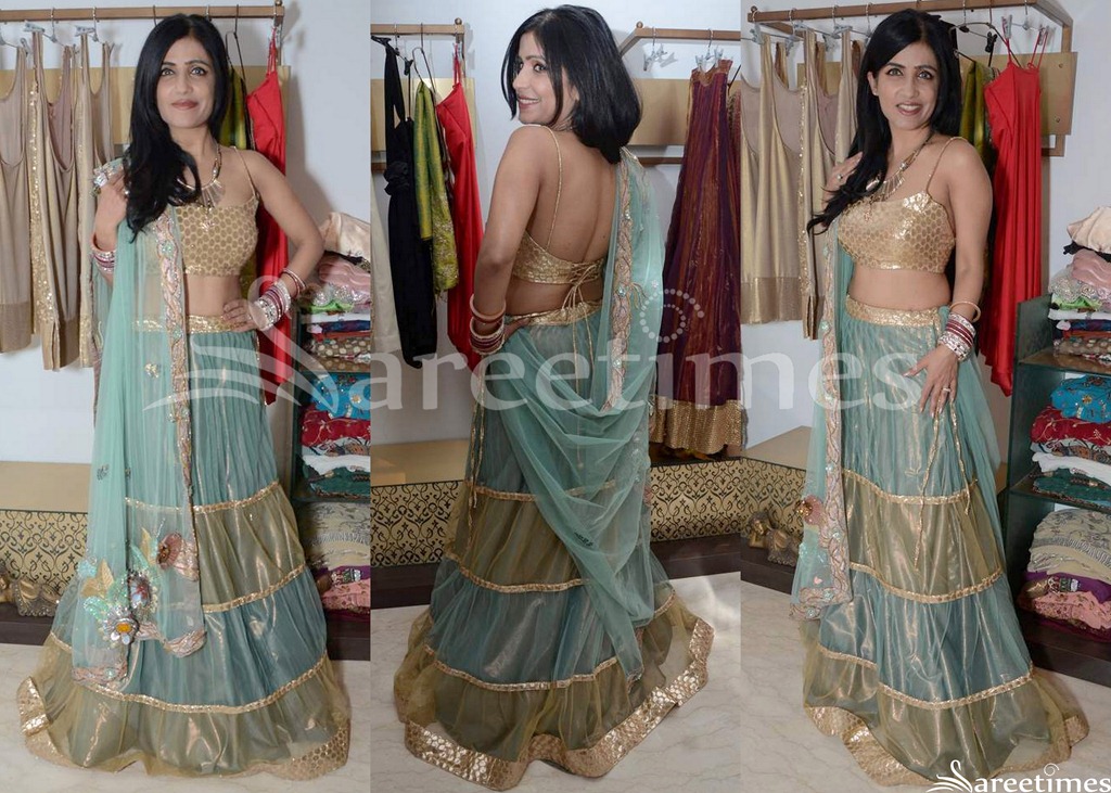 [Blue_Green_Netted_Lehenga%255B4%255D.jpg]