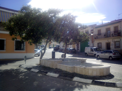 Fuente De La Plaza De La Plazuela
