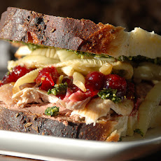All-American Turkey & Apple Picnic Sandwich