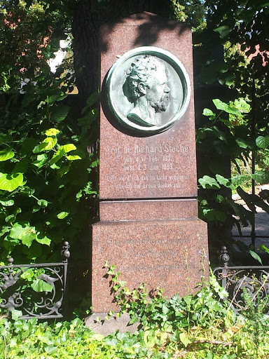 Richard Steche Denkmal