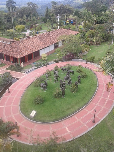 Plaza Parque Del Cafe