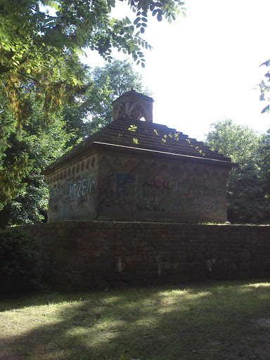 Mausoleum Im Volkspark Genthin
