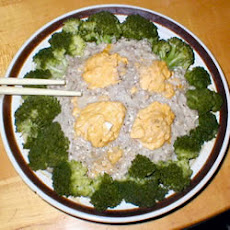 Ground Pork Cake with Salty Egg (Haam Daan Ju Yoke Beng)