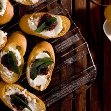 Fig Jam and Goat Cheese Crostini Recipe