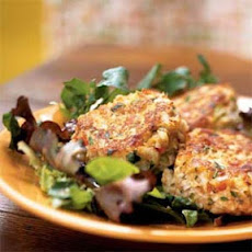 Crab Cakes on Mixed Greens with Peanut Vinaigrette