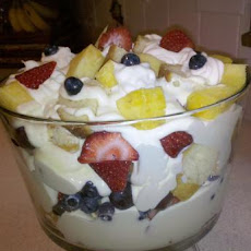 Maggiano's Little Italy Italian Trifle With Seasonal Fruit